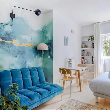 Wehost - Retraite De Charme Dans Le 20e Appartement